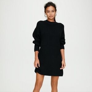 ARITZIA KNIT DRESS